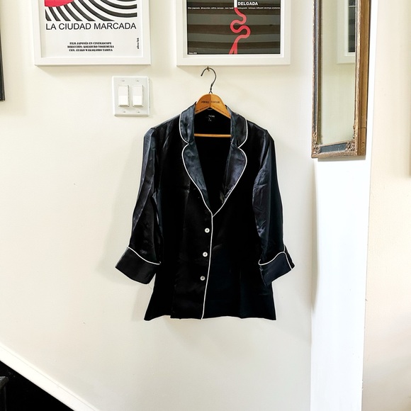 New NOIRI Black Silk Tuxedo Pajamas XS/S - Picture 2 of 3